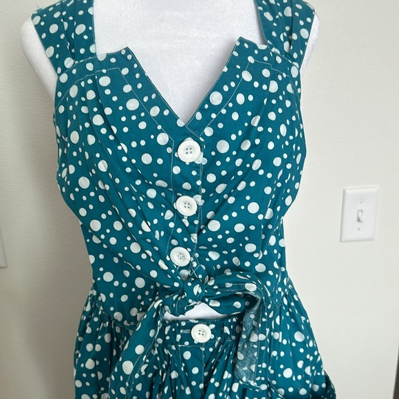 Teal and white polka dot dress - Picture 2 of 5